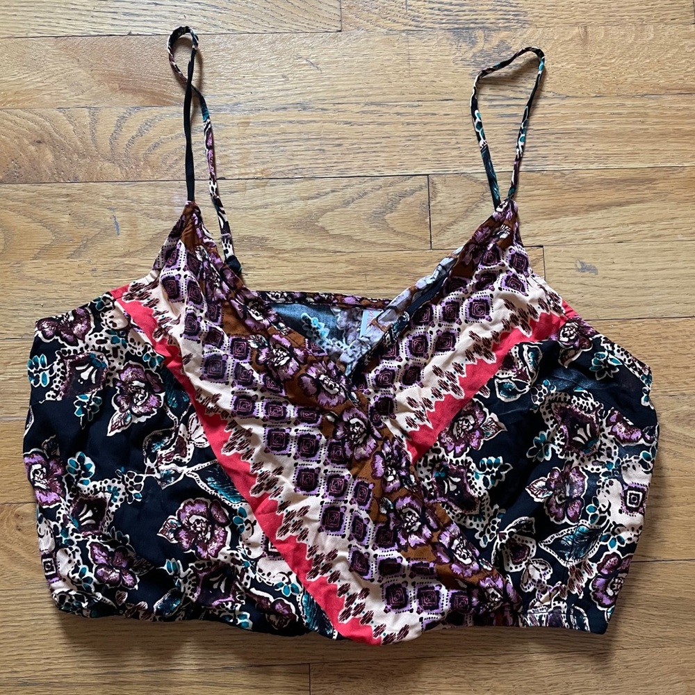 Wrap style cropped tank top